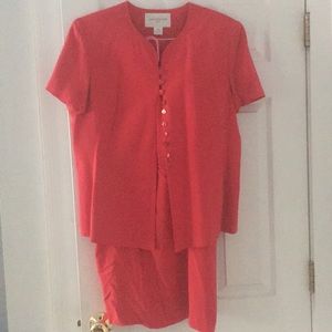 Jones of New York silk skirt suit